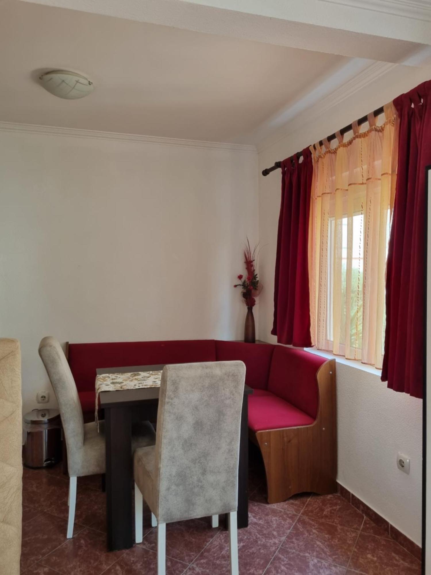 Apartmani Mihailovic 부드바 외부 사진